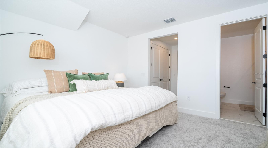 CELEBRATION, Florida 34747, 5 Bedrooms Bedrooms, ,5 BathroomsBathrooms,Residential,For Sale,ESTUARY LAKE LOOP,0,MFRO6349330