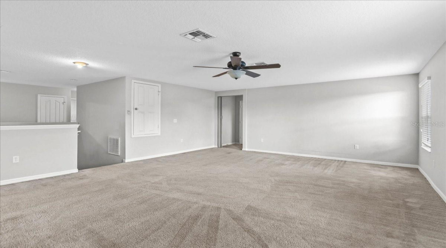 KISSIMMEE, Florida 34746, 5 Bedrooms Bedrooms, ,4 BathroomsBathrooms,Residential,For Sale,ANGLER,0,MFRO6349376