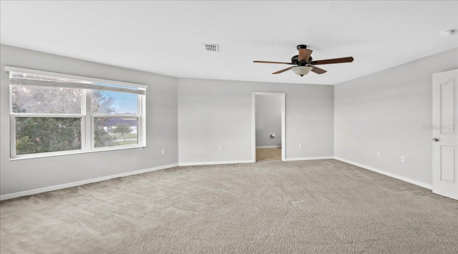 KISSIMMEE, Florida 34746, 5 Bedrooms Bedrooms, ,4 BathroomsBathrooms,Residential,For Sale,ANGLER,0,MFRO6349376