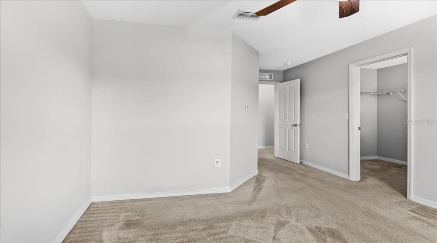 KISSIMMEE, Florida 34746, 5 Bedrooms Bedrooms, ,4 BathroomsBathrooms,Residential,For Sale,ANGLER,0,MFRO6349376