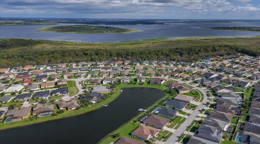 KISSIMMEE, Florida 34746, 5 Bedrooms Bedrooms, ,4 BathroomsBathrooms,Residential,For Sale,ANGLER,0,MFRO6349376