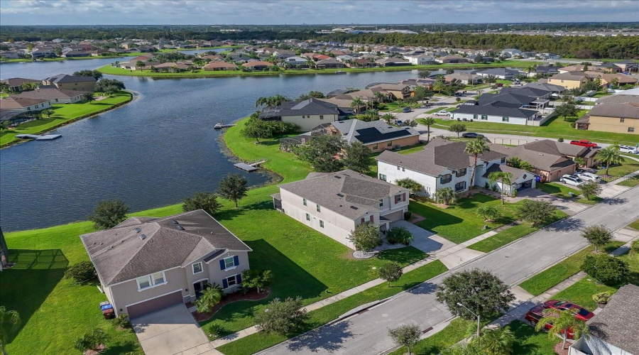 KISSIMMEE, Florida 34746, 5 Bedrooms Bedrooms, ,4 BathroomsBathrooms,Residential,For Sale,ANGLER,0,MFRO6349376