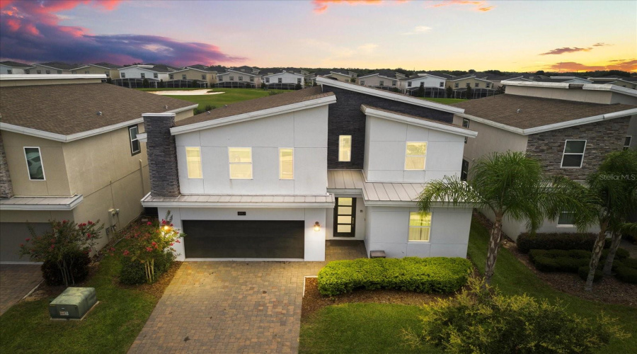 DAVENPORT, Florida 33896, 9 Bedrooms Bedrooms, ,5 BathroomsBathrooms,Residential,For Sale,PEBBLE BEACH,0,MFRS5135888