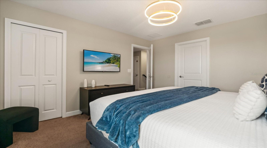 DAVENPORT, Florida 33896, 9 Bedrooms Bedrooms, ,5 BathroomsBathrooms,Residential,For Sale,PEBBLE BEACH,0,MFRS5135888