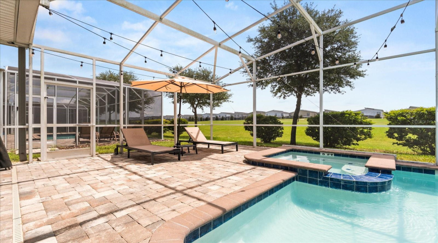 DAVENPORT, Florida 33896, 9 Bedrooms Bedrooms, ,5 BathroomsBathrooms,Residential,For Sale,PEBBLE BEACH,0,MFRS5135888