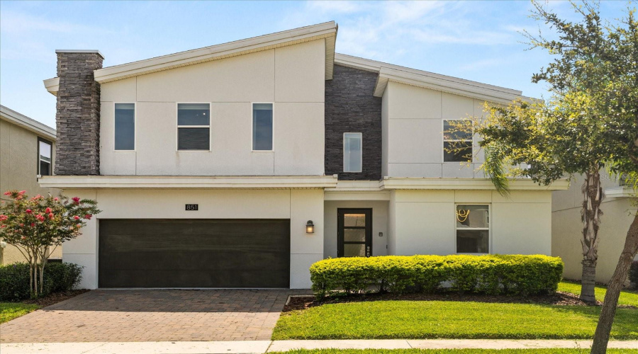 DAVENPORT, Florida 33896, 9 Bedrooms Bedrooms, ,5 BathroomsBathrooms,Residential,For Sale,PEBBLE BEACH,0,MFRS5135888