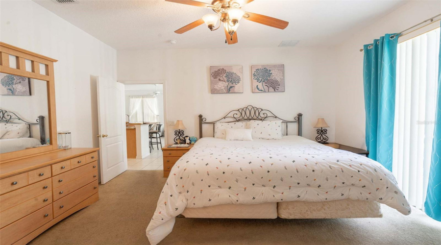 DAVENPORT, Florida 33897, 4 Bedrooms Bedrooms, ,2 BathroomsBathrooms,Residential,For Sale,HAMPTON,0,MFRO6349597