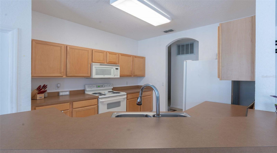 DAVENPORT, Florida 33897, 4 Bedrooms Bedrooms, ,2 BathroomsBathrooms,Residential,For Sale,HAMPTON,0,MFRO6349597