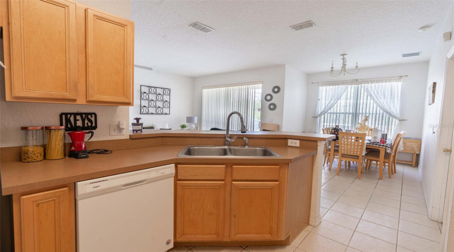 DAVENPORT, Florida 33897, 4 Bedrooms Bedrooms, ,2 BathroomsBathrooms,Residential,For Sale,HAMPTON,0,MFRO6349597