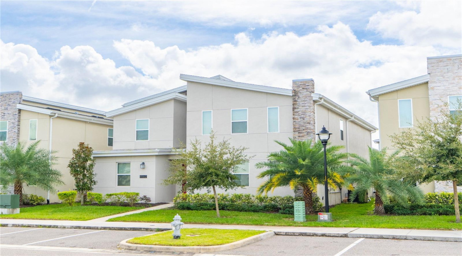 KISSIMMEE, Florida 34746, 9 Bedrooms Bedrooms, ,5 BathroomsBathrooms,Residential,For Sale,NARRATIVE,0,MFRO6219001
