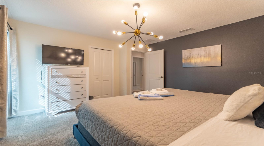 KISSIMMEE, Florida 34746, 9 Bedrooms Bedrooms, ,5 BathroomsBathrooms,Residential,For Sale,NARRATIVE,0,MFRO6219001