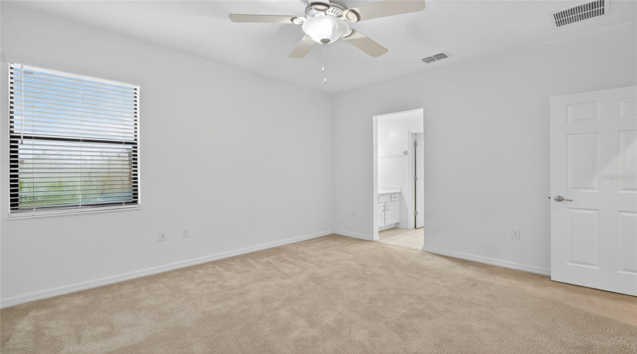 Upstairs bedroom 4 with adjoining shared bathroom