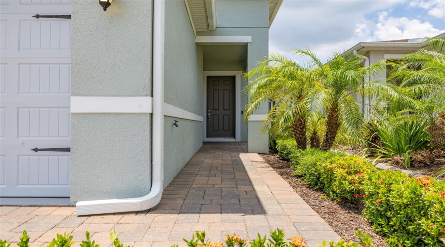 KISSIMMEE, Florida 34747, 2 Bedrooms Bedrooms, ,2 BathroomsBathrooms,Residential,For Sale,FLORA PASS,0,MFRTB8392113