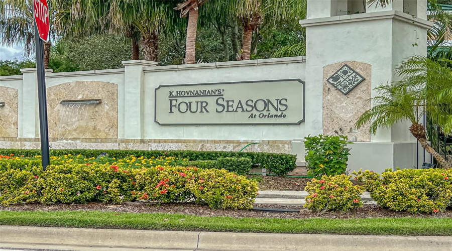 KISSIMMEE, Florida 34747, 2 Bedrooms Bedrooms, ,2 BathroomsBathrooms,Residential,For Sale,FLORA PASS,0,MFRTB8392113