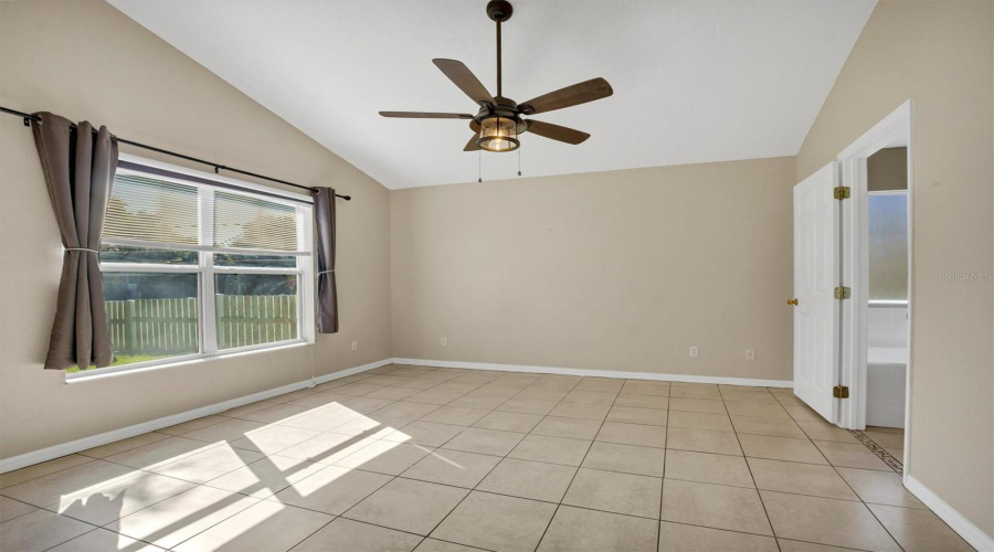 DAVENPORT, Florida 33837, 3 Bedrooms Bedrooms, ,2 BathroomsBathrooms,Residential,For Sale,WINDSOR ESTATES,0,MFRO6342235