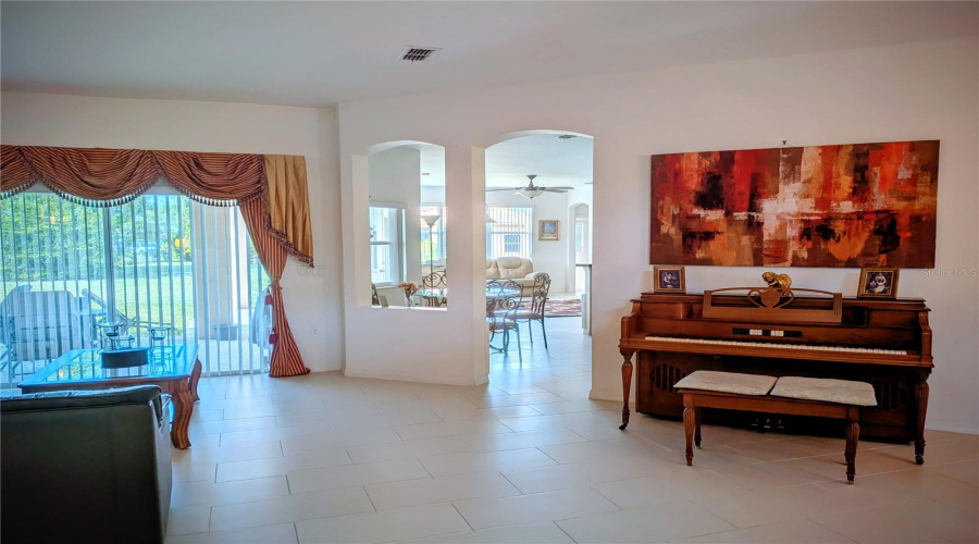 KISSIMMEE, Florida 34746, 4 Bedrooms Bedrooms, ,3 BathroomsBathrooms,Residential,For Sale,BOAT COVE,0,MFRS5135665
