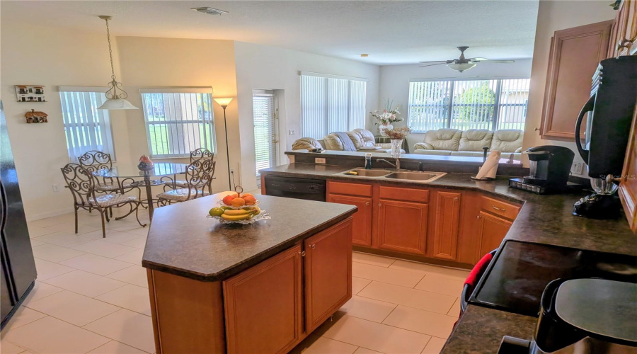 KISSIMMEE, Florida 34746, 4 Bedrooms Bedrooms, ,3 BathroomsBathrooms,Residential,For Sale,BOAT COVE,0,MFRS5135665