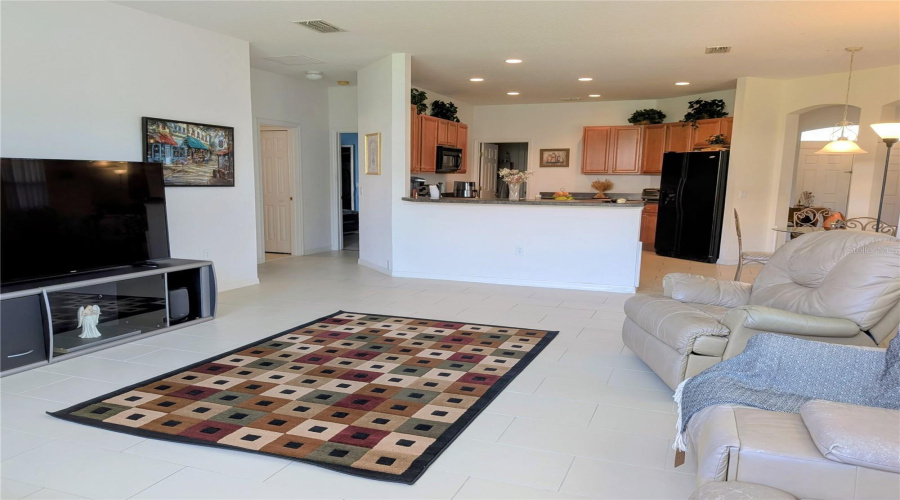 KISSIMMEE, Florida 34746, 4 Bedrooms Bedrooms, ,3 BathroomsBathrooms,Residential,For Sale,BOAT COVE,0,MFRS5135665