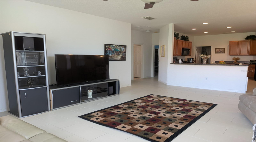KISSIMMEE, Florida 34746, 4 Bedrooms Bedrooms, ,3 BathroomsBathrooms,Residential,For Sale,BOAT COVE,0,MFRS5135665