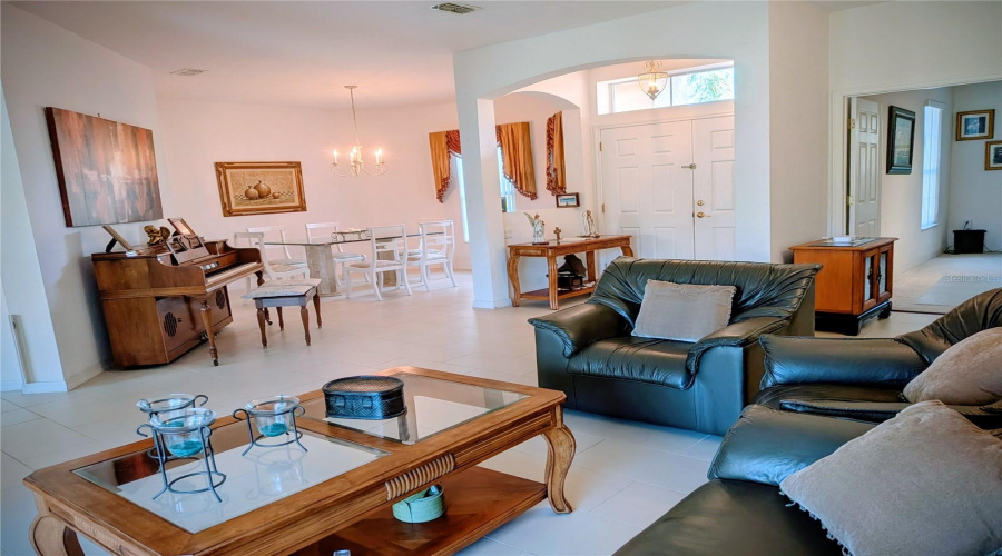 KISSIMMEE, Florida 34746, 4 Bedrooms Bedrooms, ,3 BathroomsBathrooms,Residential,For Sale,BOAT COVE,0,MFRS5135665