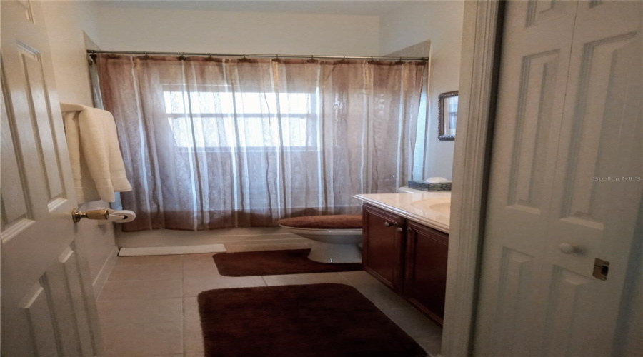 KISSIMMEE, Florida 34746, 4 Bedrooms Bedrooms, ,3 BathroomsBathrooms,Residential,For Sale,BOAT COVE,0,MFRS5135665