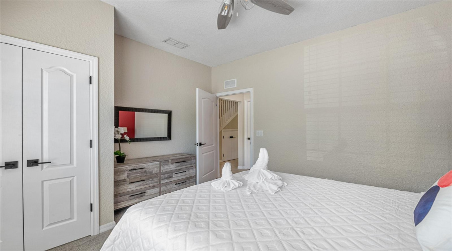 KISSIMMEE, Florida 34746, 4 Bedrooms Bedrooms, ,2 BathroomsBathrooms,Residential,For Sale,CARAVELLE,0,MFRO6348572