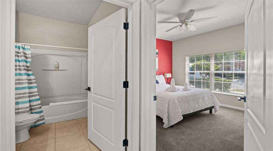 KISSIMMEE, Florida 34746, 4 Bedrooms Bedrooms, ,2 BathroomsBathrooms,Residential,For Sale,CARAVELLE,0,MFRO6348572