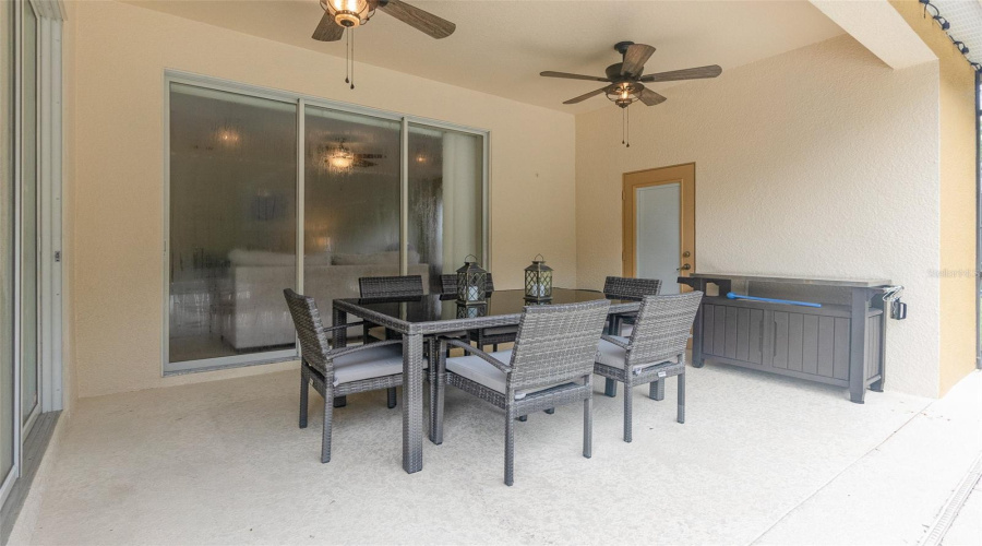 DAVENPORT, Florida 33837, 6 Bedrooms Bedrooms, ,5 BathroomsBathrooms,Residential,For Sale,ORANGE COSMOS,0,MFRO6348936