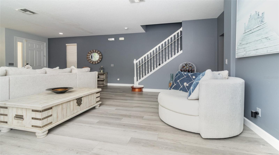 Dining room used as an extended lounging area