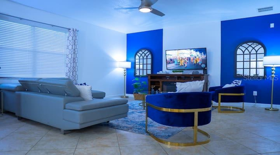 DAVENPORT, Florida 33896, 5 Bedrooms Bedrooms, ,4 BathroomsBathrooms,Residential,For Sale,MOON VALLEY,0,MFRO6349433