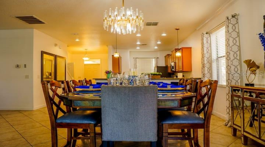 DAVENPORT, Florida 33896, 5 Bedrooms Bedrooms, ,4 BathroomsBathrooms,Residential,For Sale,MOON VALLEY,0,MFRO6349433