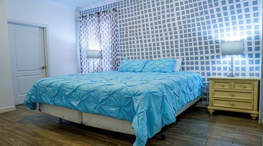 DAVENPORT, Florida 33896, 5 Bedrooms Bedrooms, ,4 BathroomsBathrooms,Residential,For Sale,MOON VALLEY,0,MFRO6349433