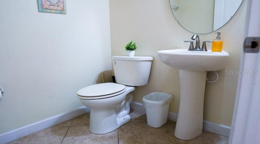 DAVENPORT, Florida 33896, 5 Bedrooms Bedrooms, ,4 BathroomsBathrooms,Residential,For Sale,MOON VALLEY,0,MFRO6349433