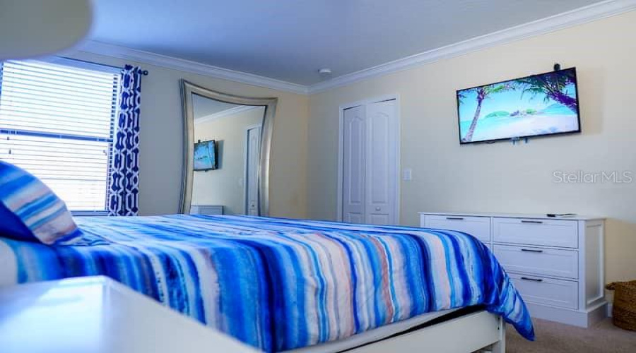 DAVENPORT, Florida 33896, 5 Bedrooms Bedrooms, ,4 BathroomsBathrooms,Residential,For Sale,MOON VALLEY,0,MFRO6349433