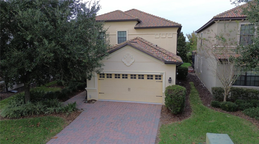 DAVENPORT, Florida 33896, 5 Bedrooms Bedrooms, ,4 BathroomsBathrooms,Residential,For Sale,MOON VALLEY,0,MFRO6349433