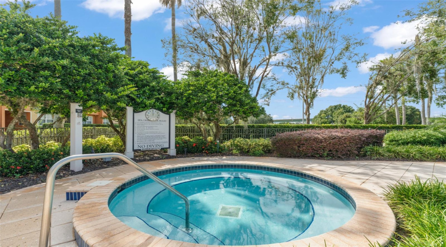 Carriage Pointe Pool