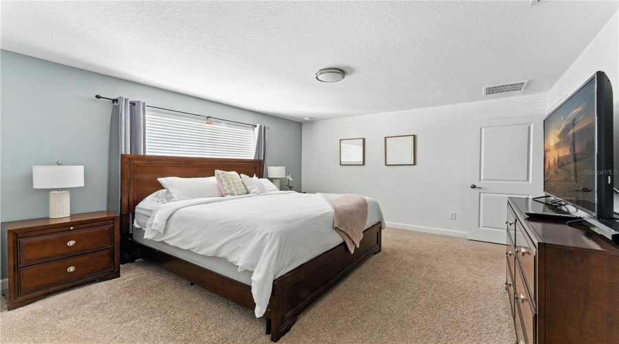 KISSIMMEE, Florida 34746, 4 Bedrooms Bedrooms, ,3 BathroomsBathrooms,Residential,For Sale,PEQUOD,0,MFRO6349711