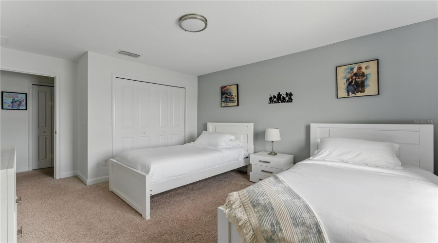 KISSIMMEE, Florida 34746, 4 Bedrooms Bedrooms, ,3 BathroomsBathrooms,Residential,For Sale,PEQUOD,0,MFRO6349711