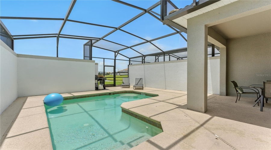 KISSIMMEE, Florida 34746, 4 Bedrooms Bedrooms, ,3 BathroomsBathrooms,Residential,For Sale,PEQUOD,0,MFRO6349711
