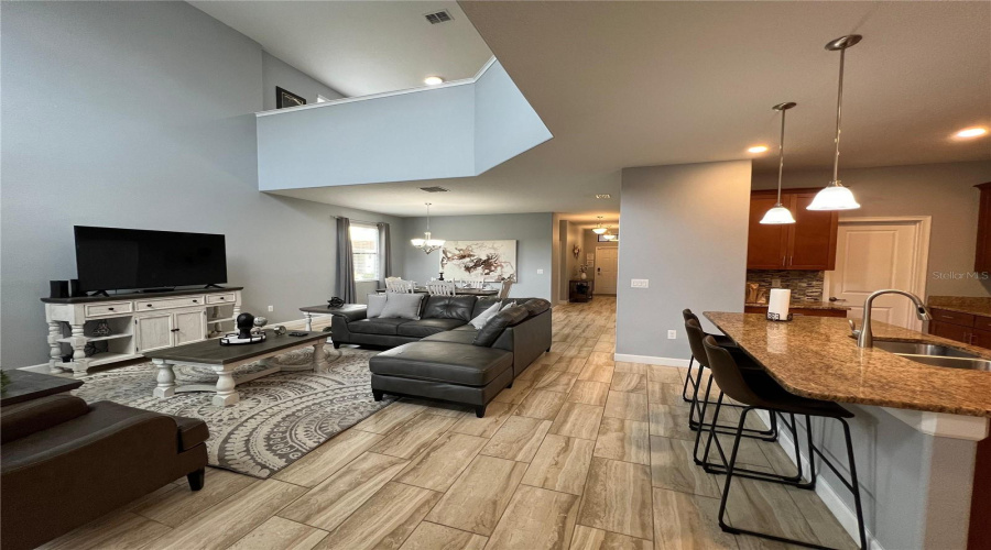 DAVENPORT, Florida 33837, 5 Bedrooms Bedrooms, ,5 BathroomsBathrooms,Residential,For Sale,SOLTERRA,0,MFRO6349651