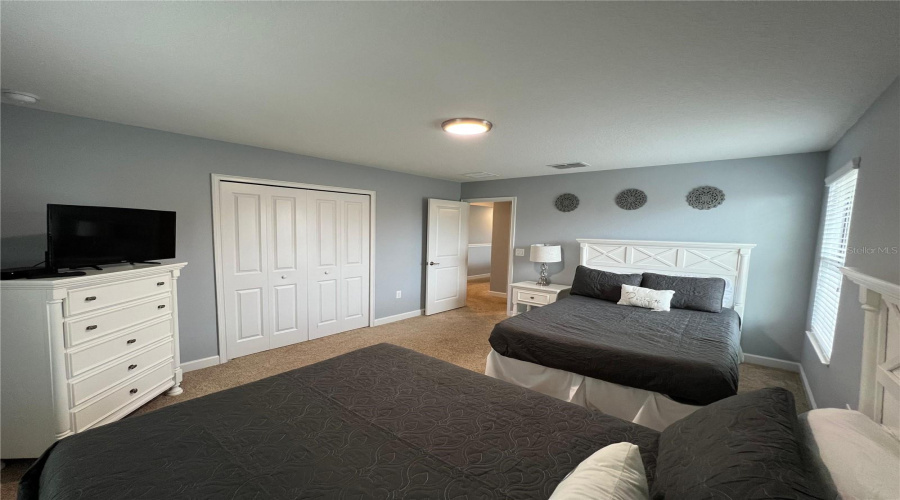 DAVENPORT, Florida 33837, 5 Bedrooms Bedrooms, ,5 BathroomsBathrooms,Residential,For Sale,SOLTERRA,0,MFRO6349651
