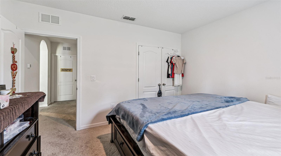 DAVENPORT, Florida 33897, 3 Bedrooms Bedrooms, ,2 BathroomsBathrooms,Residential,For Sale,SHADY TREE,0,MFRS5135875