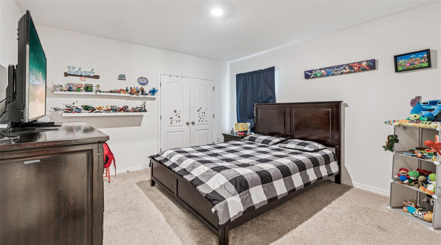 DAVENPORT, Florida 33897, 3 Bedrooms Bedrooms, ,2 BathroomsBathrooms,Residential,For Sale,SHADY TREE,0,MFRS5135875