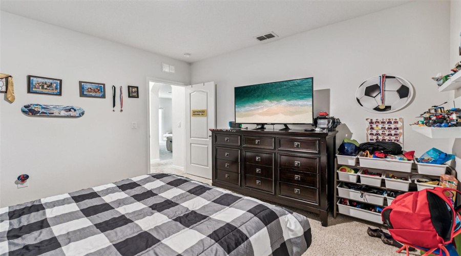 DAVENPORT, Florida 33897, 3 Bedrooms Bedrooms, ,2 BathroomsBathrooms,Residential,For Sale,SHADY TREE,0,MFRS5135875