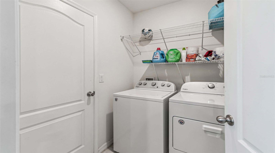 DAVENPORT, Florida 33897, 3 Bedrooms Bedrooms, ,2 BathroomsBathrooms,Residential,For Sale,SHADY TREE,0,MFRS5135875