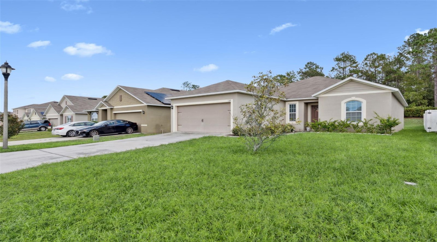 DAVENPORT, Florida 33897, 3 Bedrooms Bedrooms, ,2 BathroomsBathrooms,Residential,For Sale,SHADY TREE,0,MFRS5135875