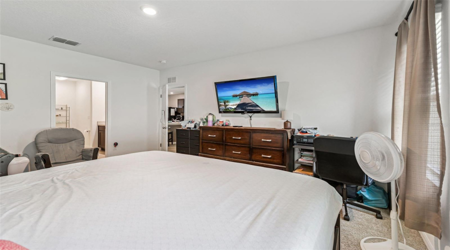 DAVENPORT, Florida 33897, 3 Bedrooms Bedrooms, ,2 BathroomsBathrooms,Residential,For Sale,SHADY TREE,0,MFRS5135875