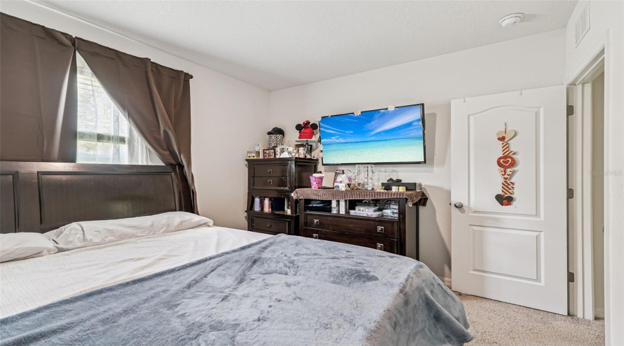 DAVENPORT, Florida 33897, 3 Bedrooms Bedrooms, ,2 BathroomsBathrooms,Residential,For Sale,SHADY TREE,0,MFRS5135875