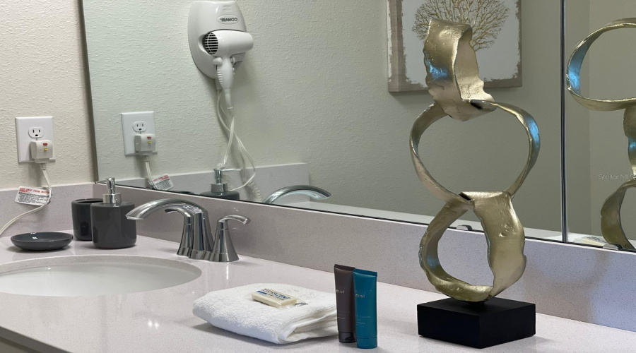 KISSIMMEE, Florida 34746, 3 Bedrooms Bedrooms, ,2 BathroomsBathrooms,Residential,For Sale,PARADOX,0,MFRO6254693