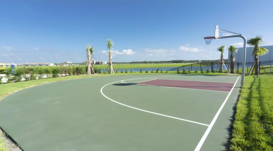 KISSIMMEE, Florida 34746, 3 Bedrooms Bedrooms, ,2 BathroomsBathrooms,Residential,For Sale,PARADOX,0,MFRO6254693